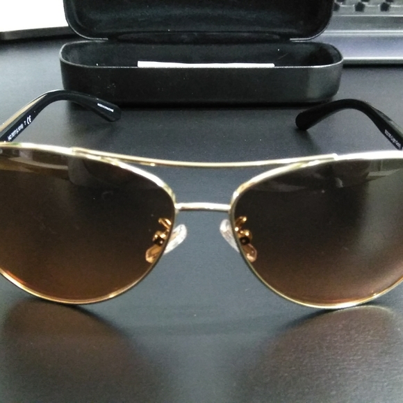 Coach Aviator Style Sunglasses - Picture 11 of 11